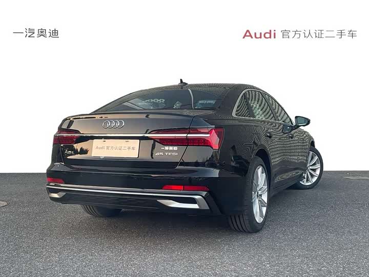 Фото 7 - Audi A6L