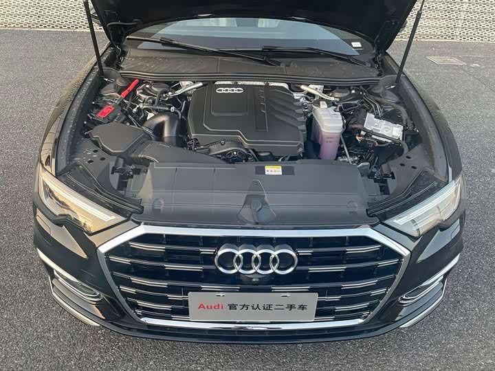 Фото 8 - Audi A6L