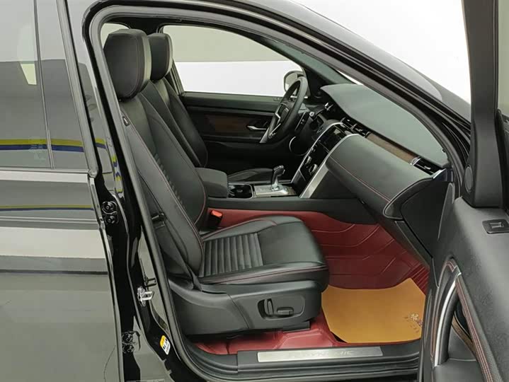 Фото 8 - Land Rover Discovery Sport