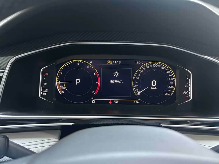 Фото 9 - Volkswagen Tiguan L Pro