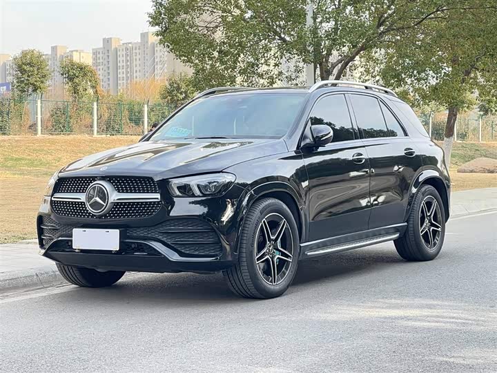 Фото 2 - Mercedes-Benz GLE-Class
