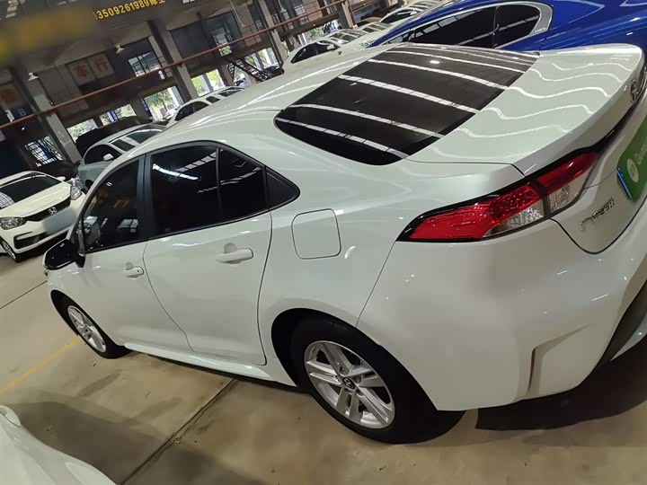 Фото 5 - Toyota Levin