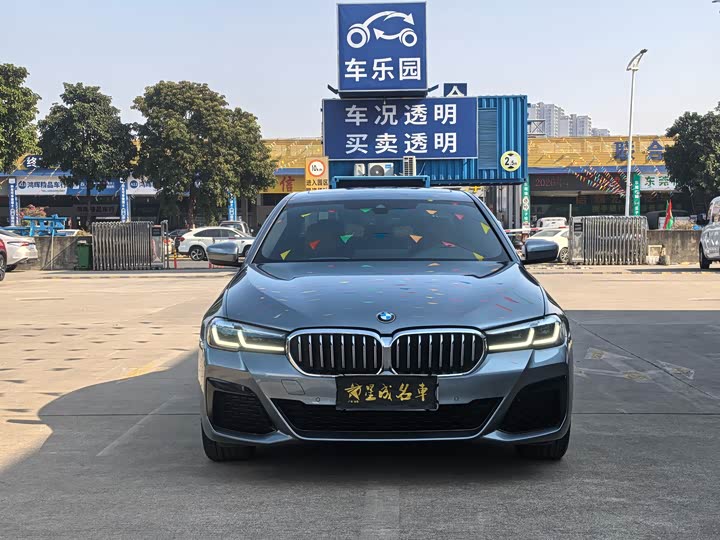 Фото 2 - BMW 5 Series