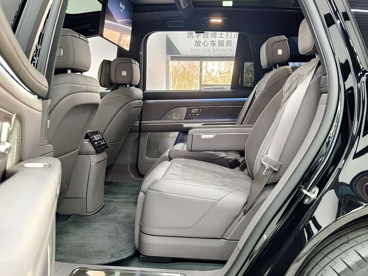 Фото 9 - Nio ES8