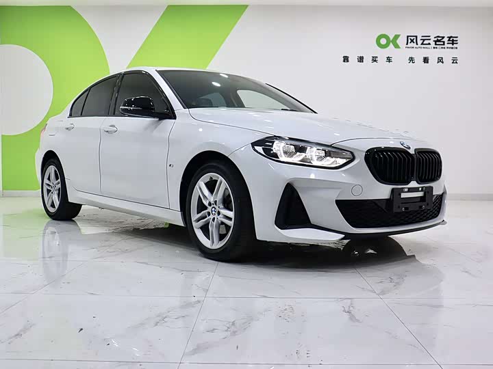 Фото 3 - BMW 1 Series