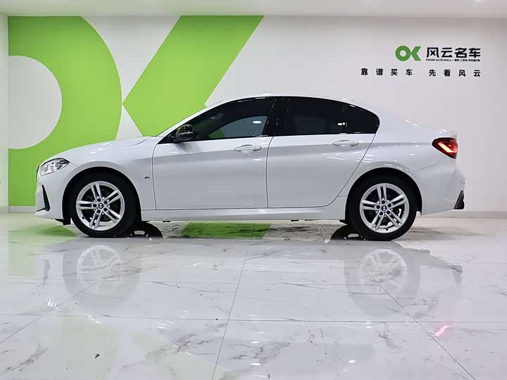 Фото 4 - BMW 1 Series