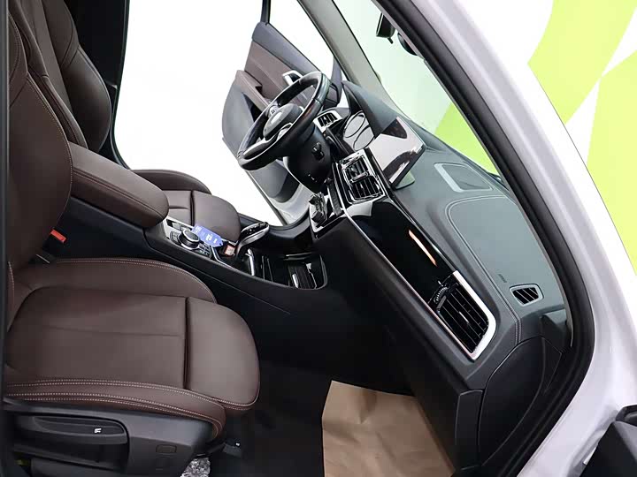 Фото 8 - BMW 1 Series