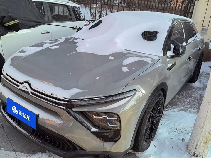 Фото 1 - Citroen C5 X