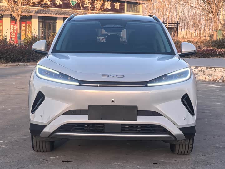 Фото 2 - BYD Sea Lion 05 EV