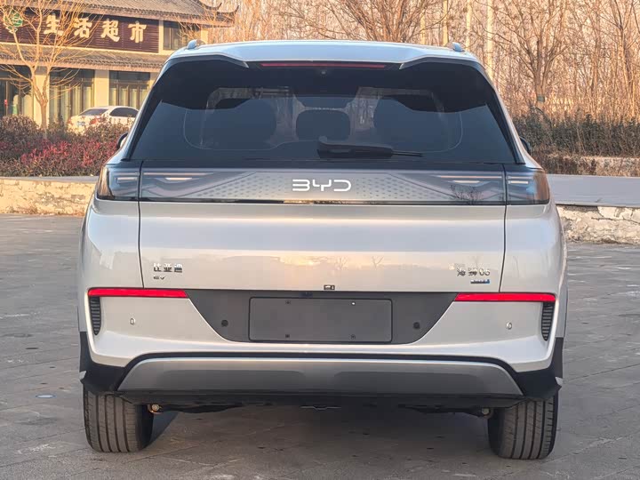 Фото 5 - BYD Sea Lion 05 EV