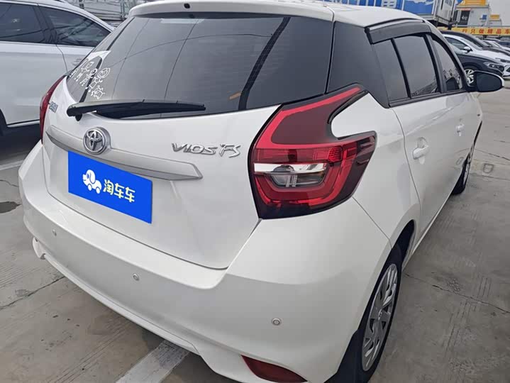 Фото 3 - Toyota Vios FS