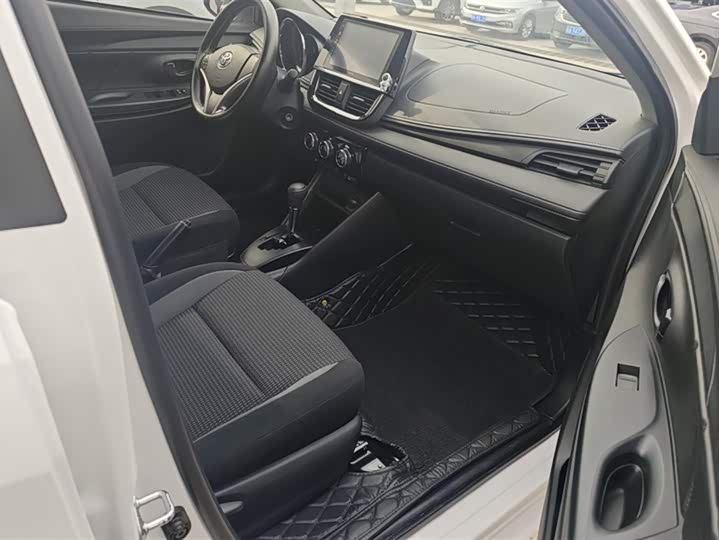 Фото 8 - Toyota Vios FS