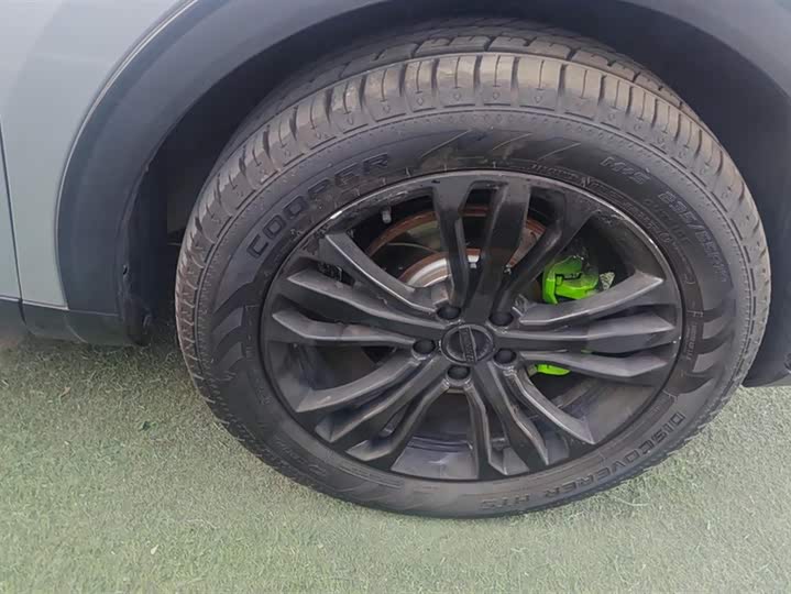 Фото 6 - Haval F7