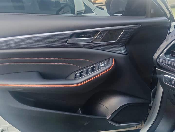 Фото 7 - Haval F7