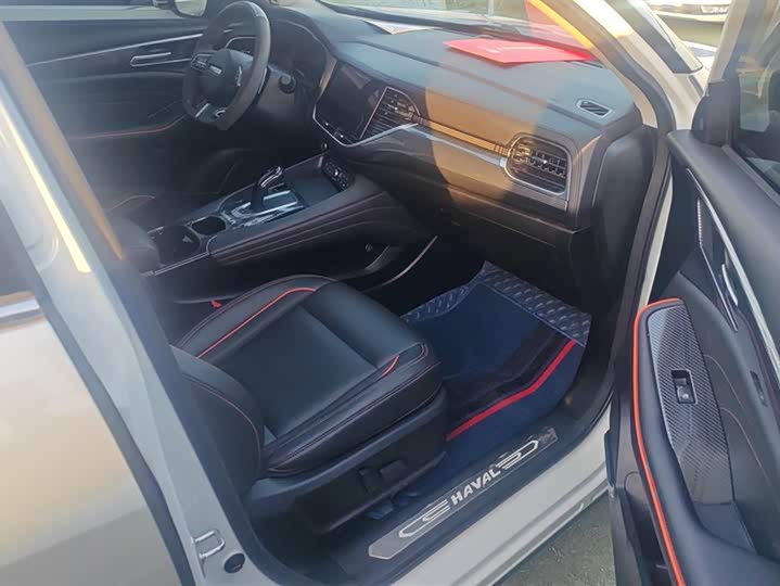 Фото 8 - Haval F7