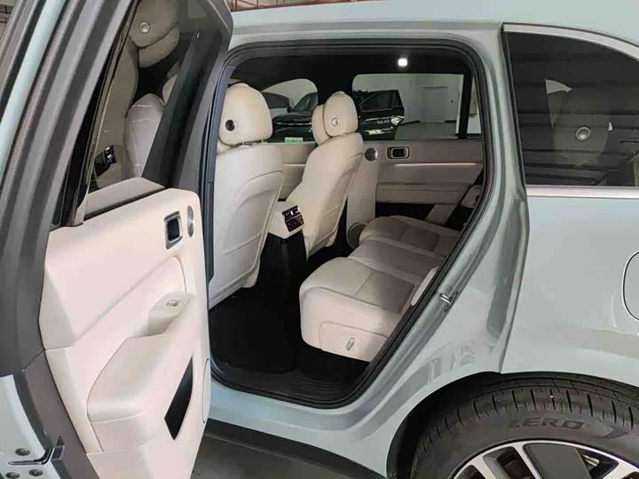 Фото 4 - LiXiang L6