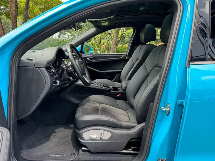 Фото 7 - Porsche Macan