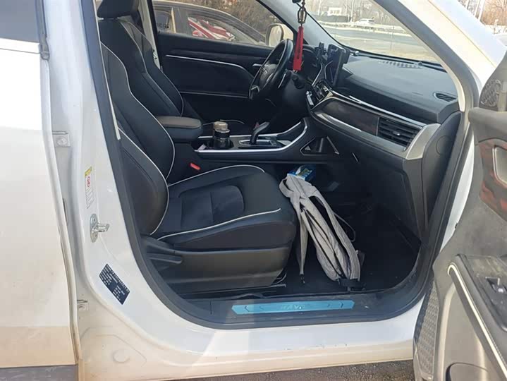 Фото 8 - Haval H6