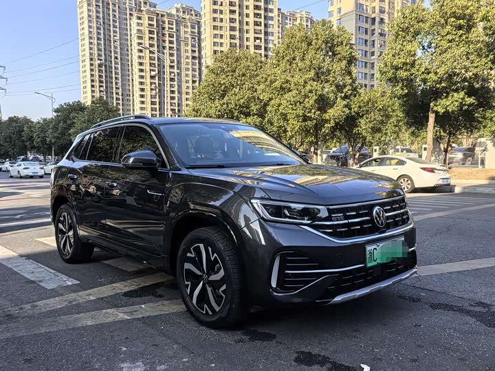 Photo 3 - Volkswagen Tayron GTE Hybrid