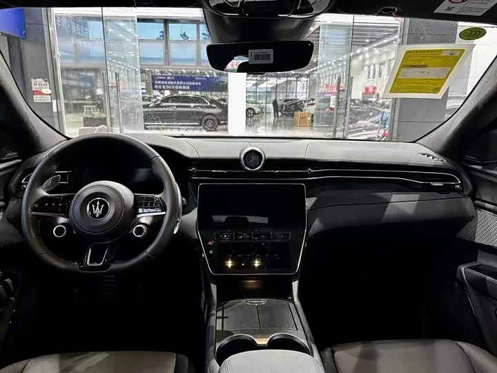 Фото 5 - Maserati Grecale