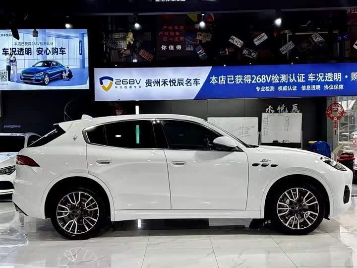 Фото 7 - Maserati Grecale