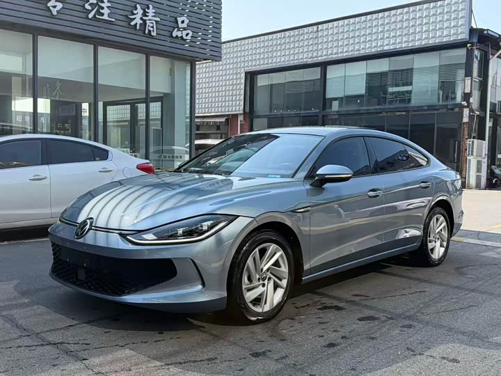 Фото 1 - Volkswagen Lamando L