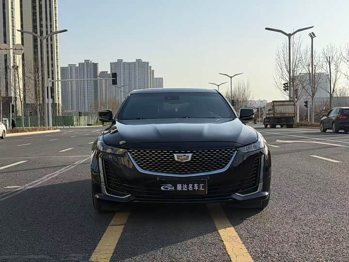 Фото 2 - Cadillac CT5