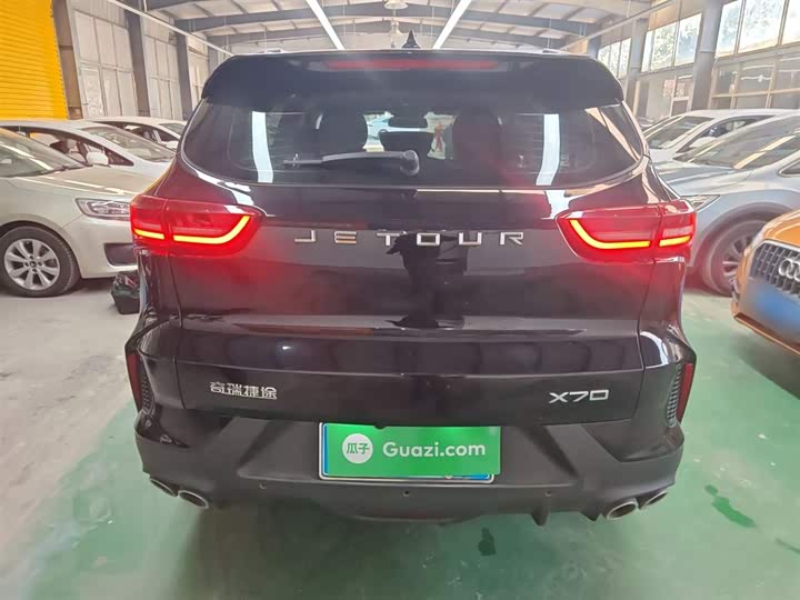 Фото 6 - Jetour X70