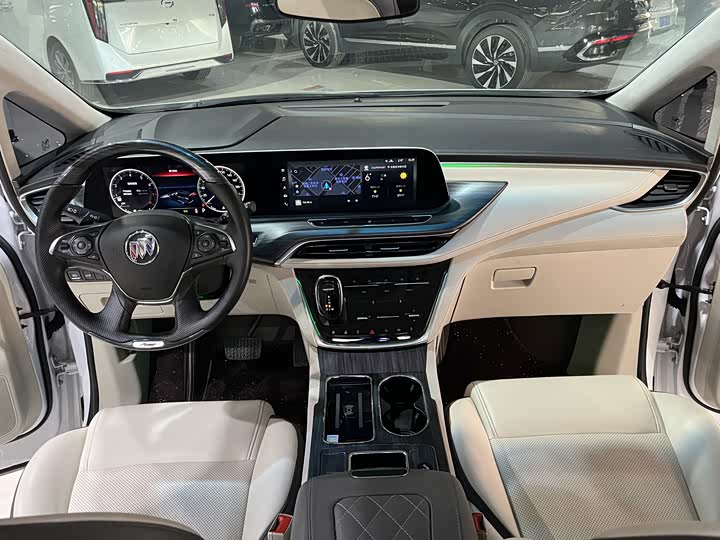 Фото 7 - Buick GL8 ES