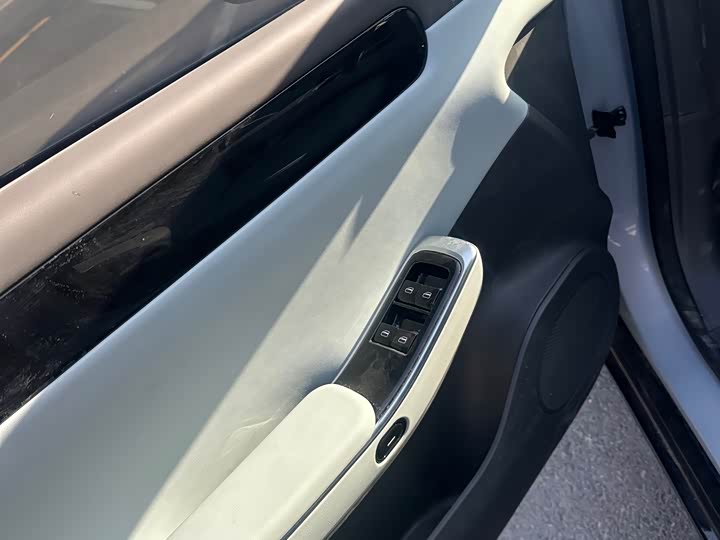 Фото 6 - Leapmotor C01