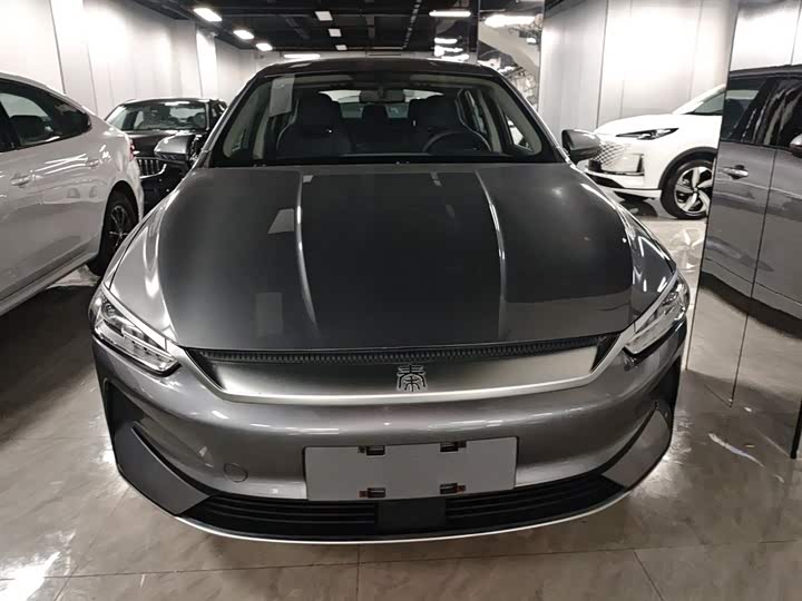 Фото 3 - BYD Qin Plus