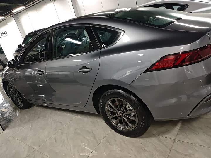 Фото 5 - BYD Qin Plus