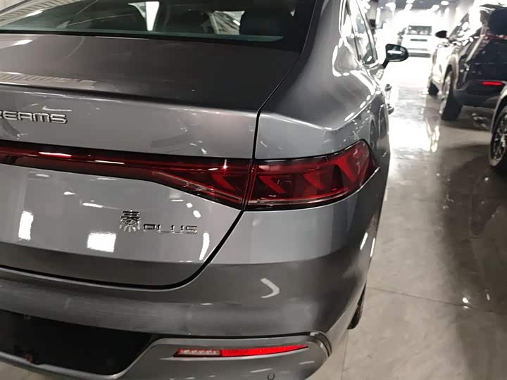 Фото 8 - BYD Qin Plus