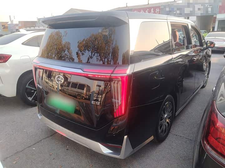 Фото 7 - GAC Trumpchi E9