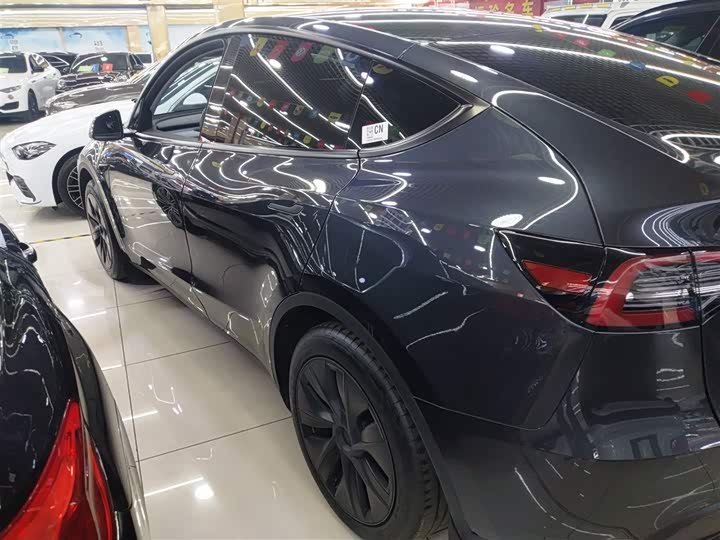 Фото 5 - Tesla Model Y