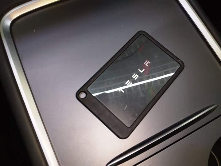 Фото 9 - Tesla Model Y