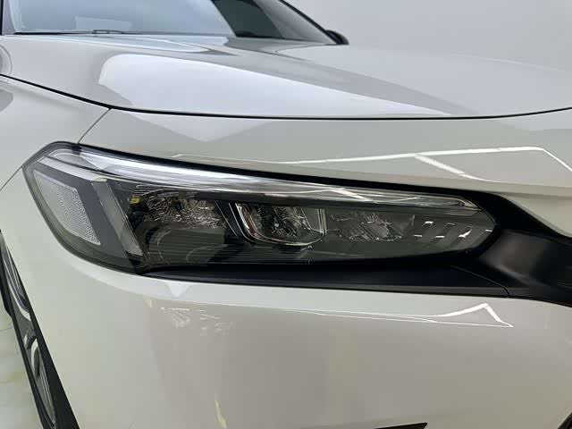 Фото 9 - Honda Civic