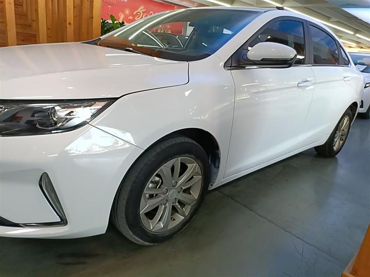 Фото 5 - Geely Emgrand GL