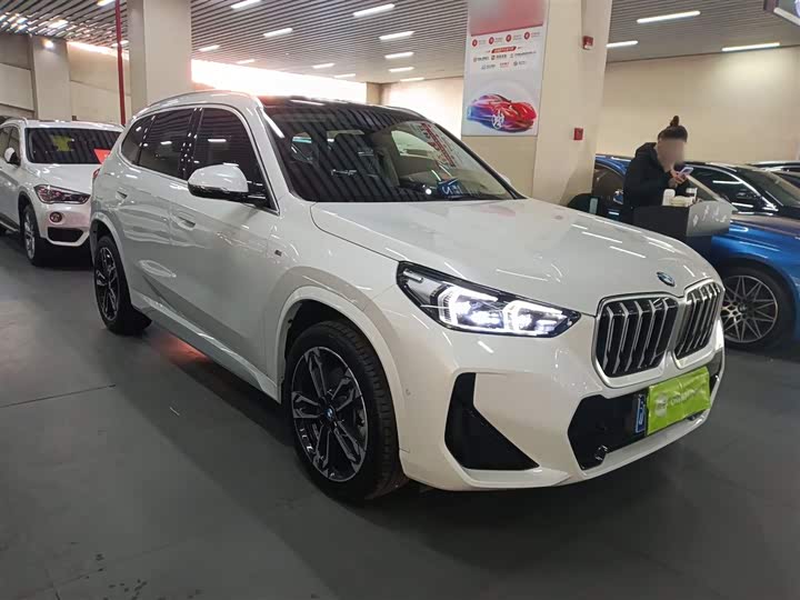 Фото 4 - BMW X1