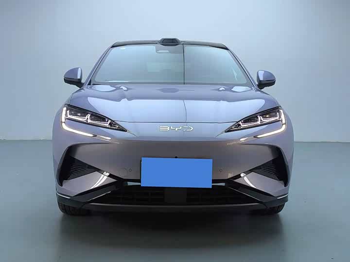 Фото 2 - BYD Sea Lion 07 EV