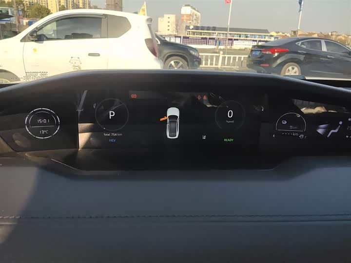 Фото 4 - Changan UNI-V Hybrid