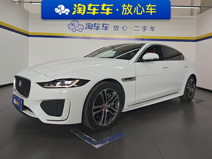Фото 1 - Jaguar XE L