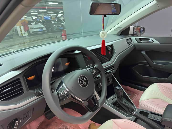 Фото 4 - Volkswagen Polo