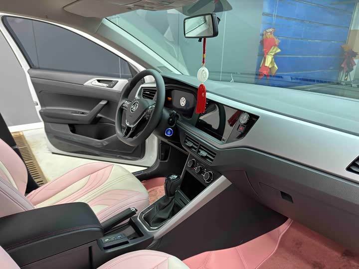 Фото 5 - Volkswagen Polo