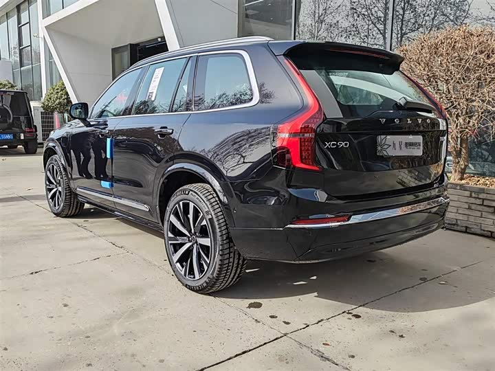 Фото 3 - Volvo XC90 Hybrid