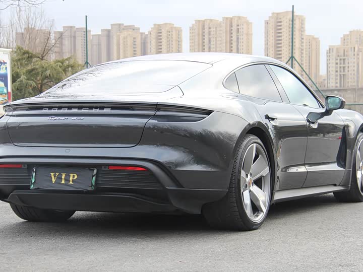 Фото 7 - Porsche Taycan