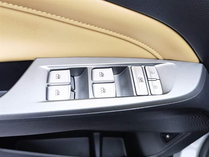 Фото 9 - Maxus G50 Hybrid