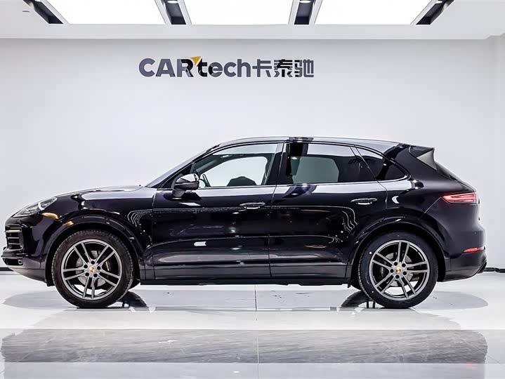 Фото 3 - Porsche Cayenne