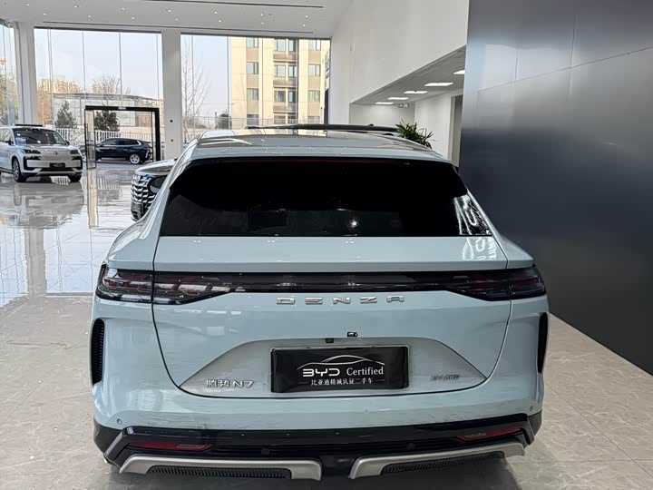 Фото 7 - Denza N7