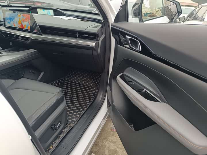 Фото 6 - Changan Oshan Z6